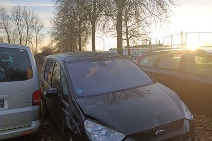 Ford S-Max 220.000 km 1.990 &euro; Moosburg 85368