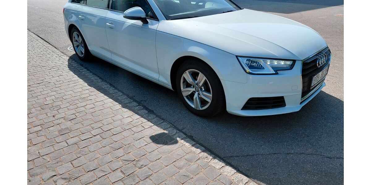 Audi A4 196.950 km 11.900 &euro; Schmelz Limbach 66839