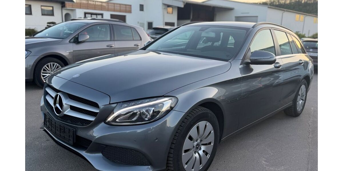 Mercedes-Benz C 220 145.000 km 14.999 &euro; Gundelsheim 74831