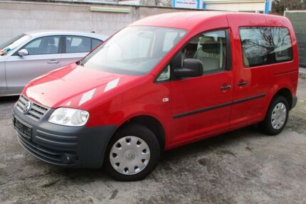 VW Caddy 302.000 km 2.450 &euro; Frankfurt am Main 65933