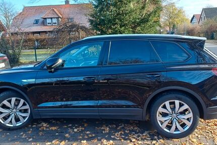 VW Touareg 164.700 km 27.900 &euro; Meinersen 38536