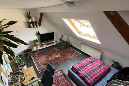 3-Zimmer-Dachgeschoßwohnung ab sofort oder nach Vereinbarung