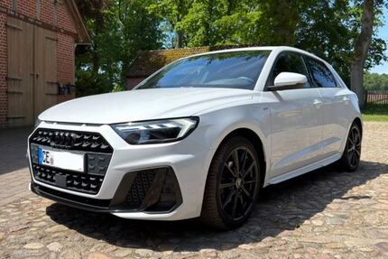 Audi A1 39.500 km 28.350 &euro; Bergen 29303