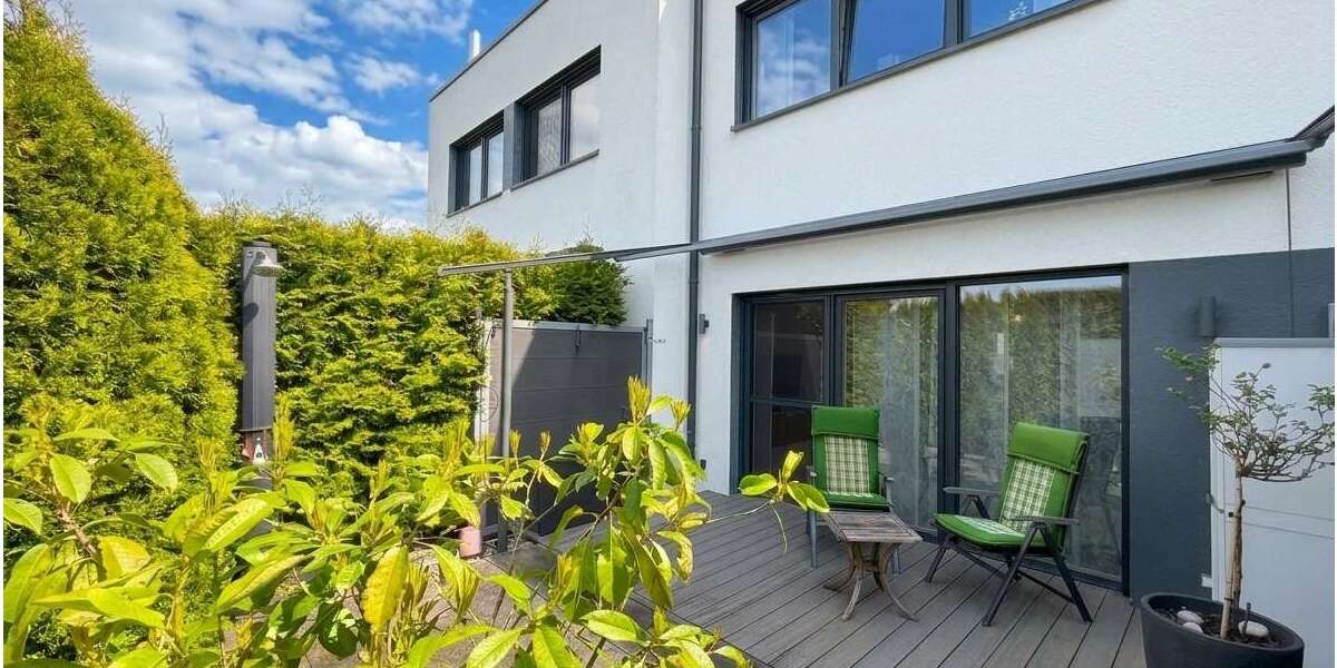 Etagenwohnung Bitterfeld-Wolfen Wolfen - 3 Zimmer, 95 m&sup2;, 260.000&euro; | Angebot:27129149