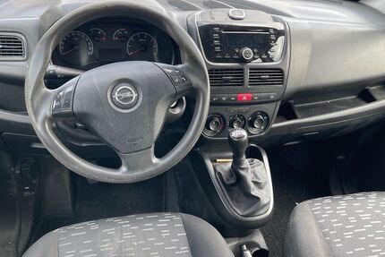 Opel Combo 197.413 km 2.999 &euro; Nürnberg 90431