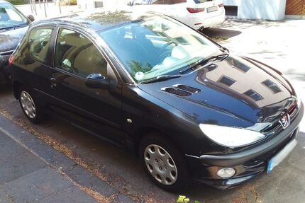 Peugeot 206 225.000 km 1.300 € Bonn 53225