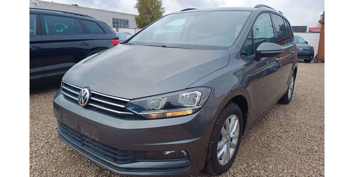 VW Touran 101.000 km 15.999 &euro; Fürth 90765
