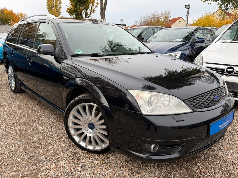 Ford Mondeo 216.345 km 3.990 € Berlin 13089