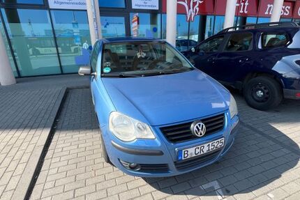 VW Polo 141.500 km 2.500 &euro; Berlin 12524