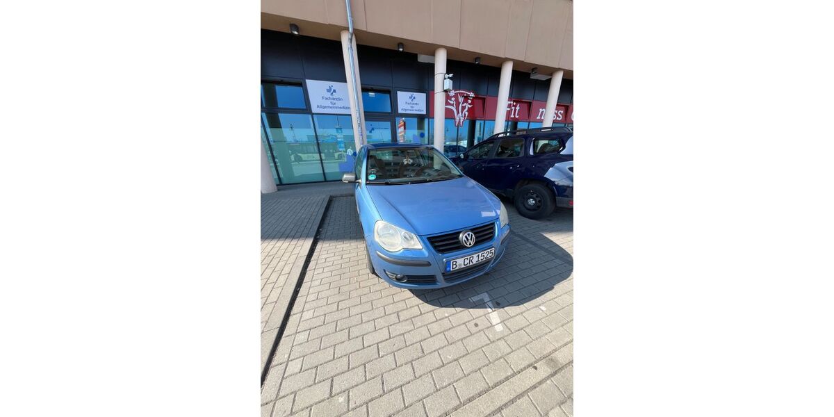 VW Polo 141.500 km 2.500 &euro; Berlin 12524