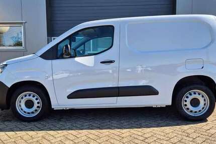 Peugeot Partner 25.000 km 17.440 € Selent 24238