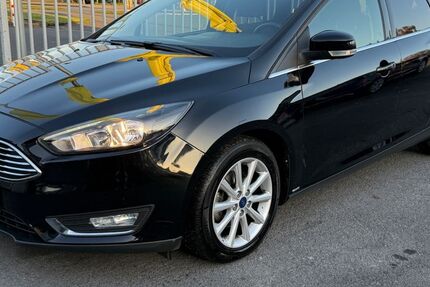 Ford Focus 155.000 km 6.900 &euro; Ahaus 48683