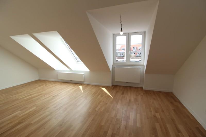 Zeitnahe Besichtigung - 3,5 Zimmer mit Dachterrasse!