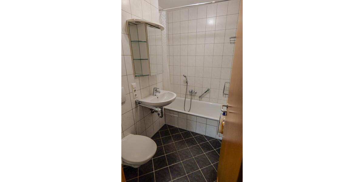 Erdgeschoßwohnung Bad Abbach - 1.5 Zimmer, 38 m&sup2;, 450&euro; | Angebot:26394241