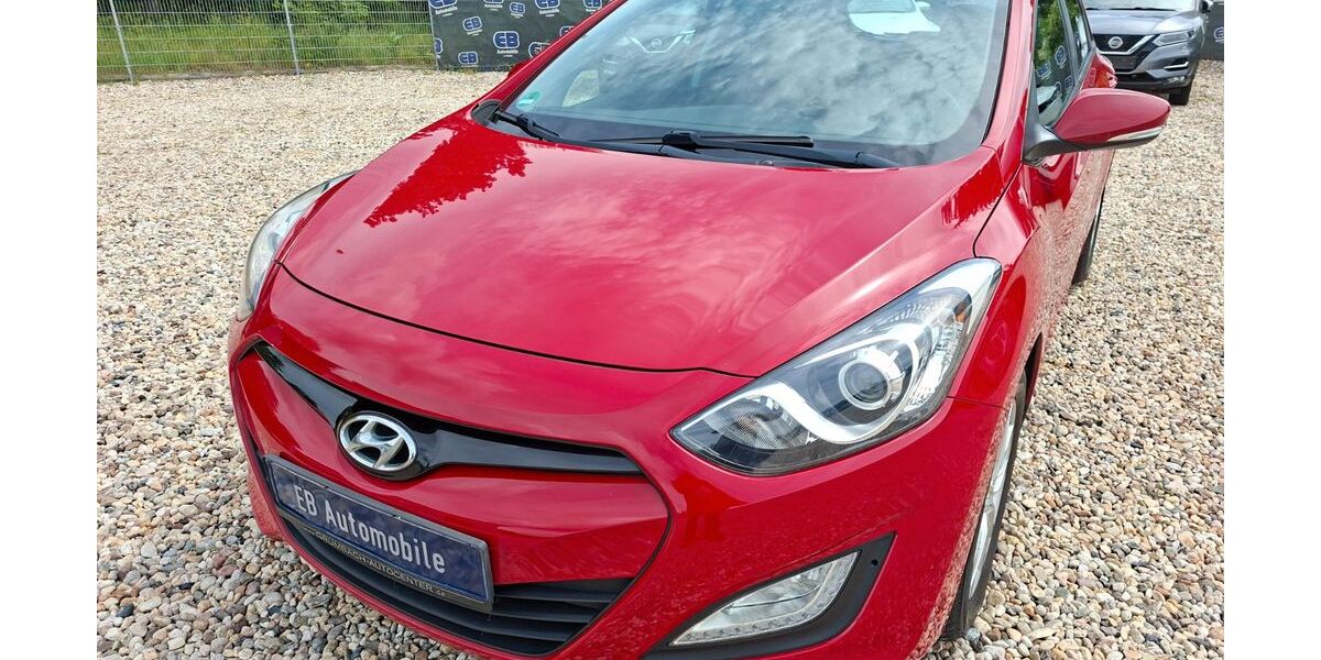 Hyundai i30 128.000 km 7.999 &euro; Bitterfeld-Wolfen OT Wolfen 06766