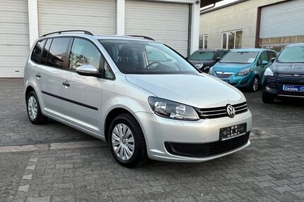 VW Touran 164.000 km 6.900 &euro; Hanau-Kleinauheim 63456