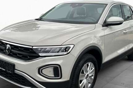 VW T-Roc 9.227 km 21.980 € Murnau 82418