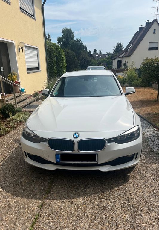 320