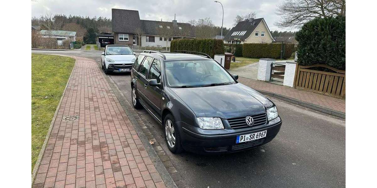 VW Bora 220.000 km 999 &euro; Trappenkamp 24610