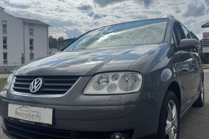 VW Touran 209.000 km 3.950 &euro; Oberrot 74420