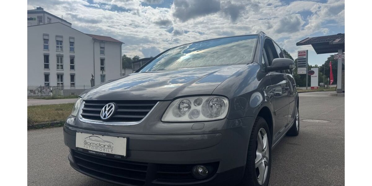 VW Touran 209.000 km 3.950 &euro; Oberrot 74420