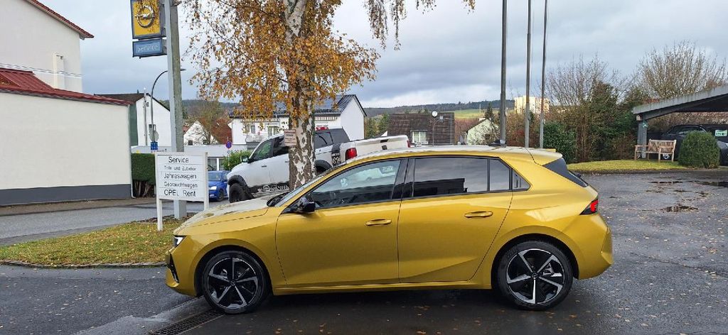 Opel Astra 11.300 km 23.988 &euro; Taunusstein 65232