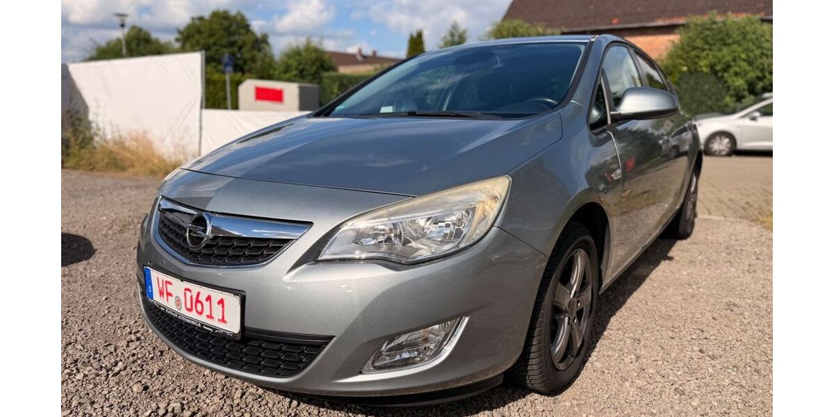 Opel Astra 139.000 km 5.300 &euro; Adersheim 38304