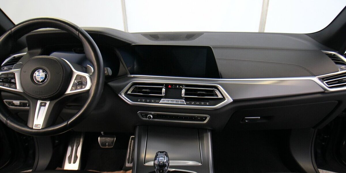 BMW X5 xDrive 40d M Sport LUFT+AHK+PANO-DACH+HEAD-UP 138.527 km 53.900 &euro; Hagenow 19230