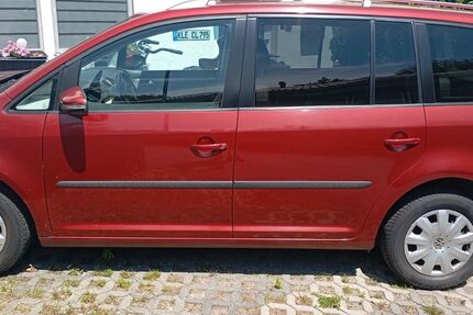 VW Touran 225.000 km 4.999 &euro; Goch 47574