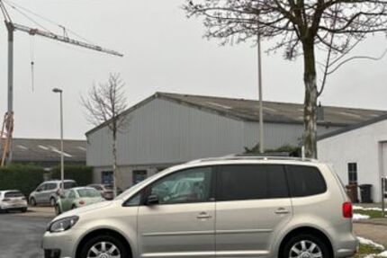 VW Touran 116.000 km 9.450 &euro; Frechen 50226