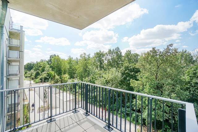 Etagenwohnung Berlin Siemensstadt - 4 Zimmer, 109 m&sup2;, 1.786&euro; | Angebot:26857233