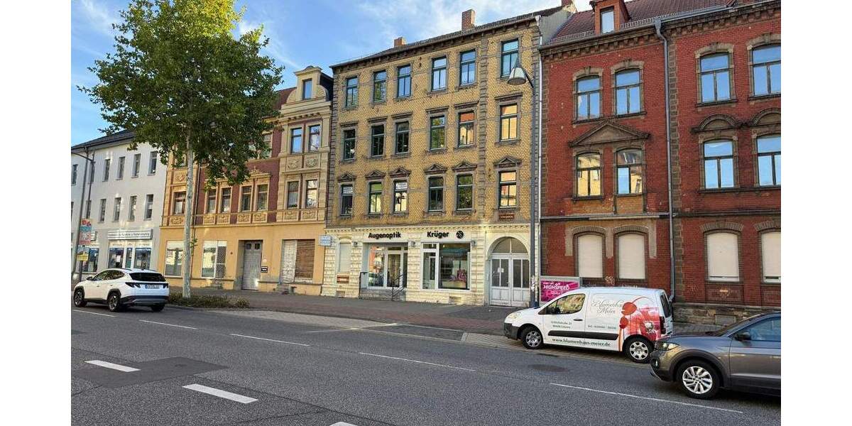 +++ Geräumige 4,5-Zimmer-Wohnung mit Renovierungsbedarf in Weißenfels +++ 4 zimmer