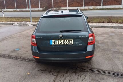 Skoda Octavia 266.000 km 10.200 &euro; München 81671