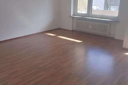 Wohnung Köln Kalk - 3 Zimmer, 74 m&sup2;, 320.000&euro; | Angebot:27722809