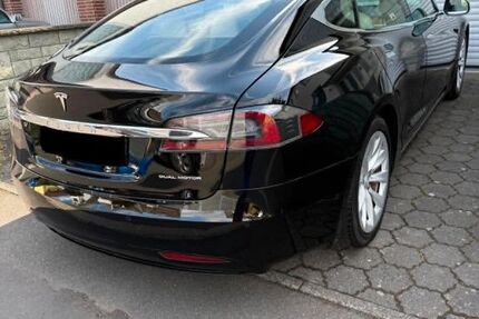 Tesla Model S 186.000 km 27.600 &euro; Alzenau 63755