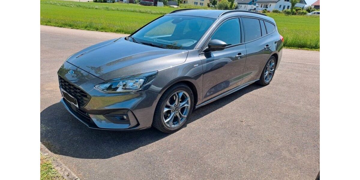 Ford Focus 120.000 km 13.900 &euro; Muensingen 72525