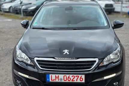Peugeot 308 208.322 km 4.990 &euro; Limburg 65551