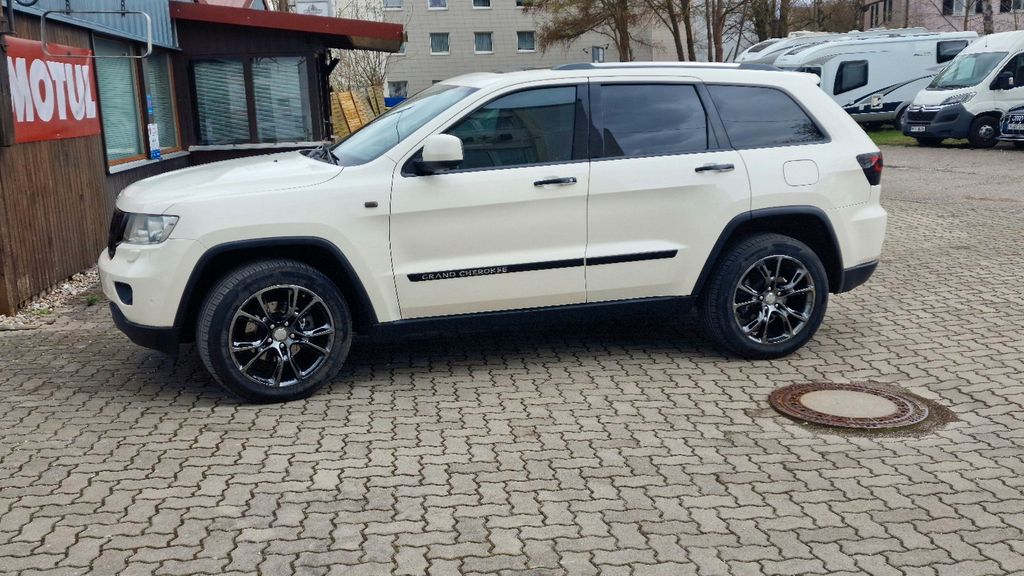 Jeep Grand Cherokee 235.000 km 9.600 &euro; munchen 81377