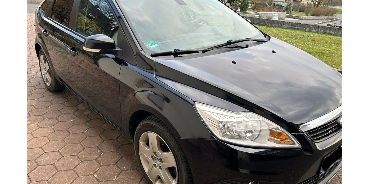 Ford Focus 212.200 km 600 &euro; Königsberg in Bayern 97486