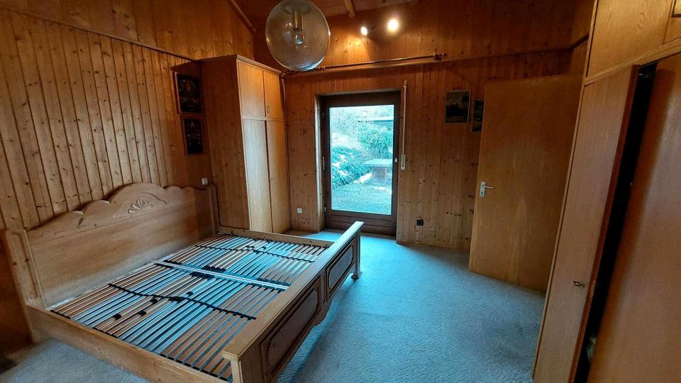 Einfamilienhaus Hammelburg - 5 Zimmer, 165 m&sup2;, 220.000&euro; | Angebot:26701884