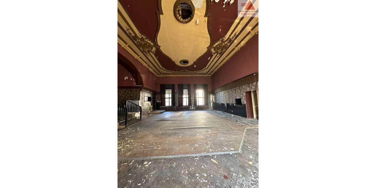 Mehrfamilienhaus, Wohnhaus Hohenstein-Ernstthal Ernstthal - 3 Zimmer, 805 m&sup2;, 155.000&euro; | Angebot:25776675