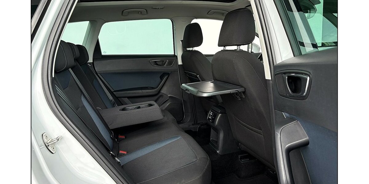 Seat Ateca Style 1.0 TSI Pano LED ACC AHK StdHz. Ass. 122.000 km 15.999 &euro; Stade 21682