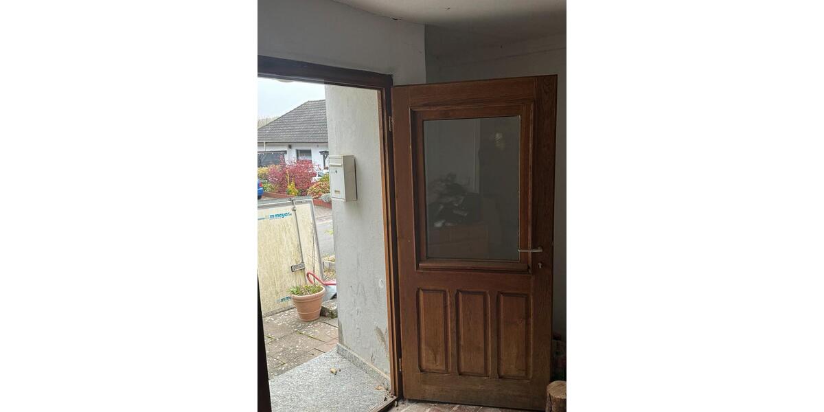 Bauernhaus, Landhaus Dörentrup - 8 Zimmer, 180 m&sup2;, 80.000&euro; | Angebot:26412500