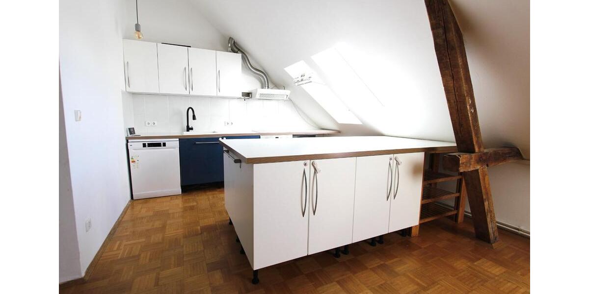 PRIVAT > PRIVAT : 5-ZI PENTHOUSE, 145QM, EBK | 30161 TOP LAGE 5 zimmer