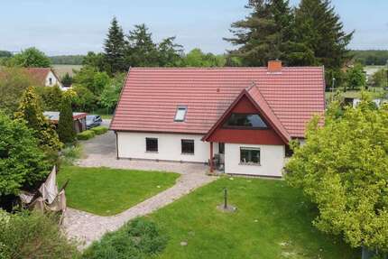 Haus Tribsees - 8 Zimmer, 179 m&sup2;, 315.000&euro; | Angebot:27318258
