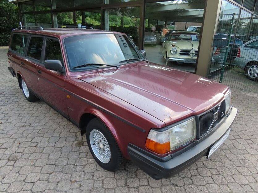240