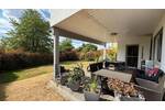 Groß-modern mit Garten zu vermieten