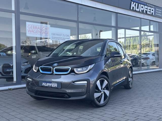 i3