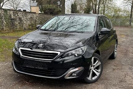 Peugeot 308 105.000 km 7.299 &euro; Limburg - Eschhofen 65552