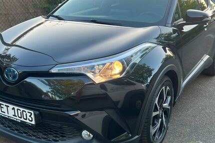 Toyota C-HR 48.890 km 19.999 &euro; Frankfurt am main 65934